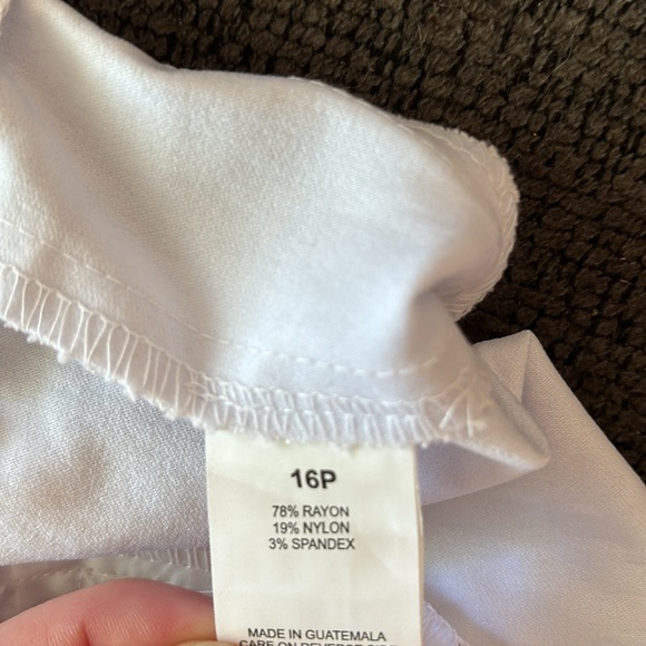 NWT Prophecy Women's 16P White Comfort Waistband Stretch Capri Pants - Picture 5 of 5